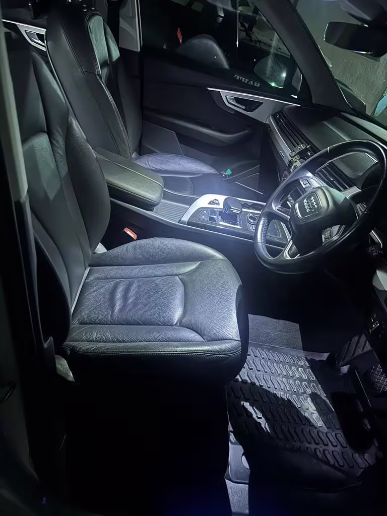 Audi Q7 gallery 3